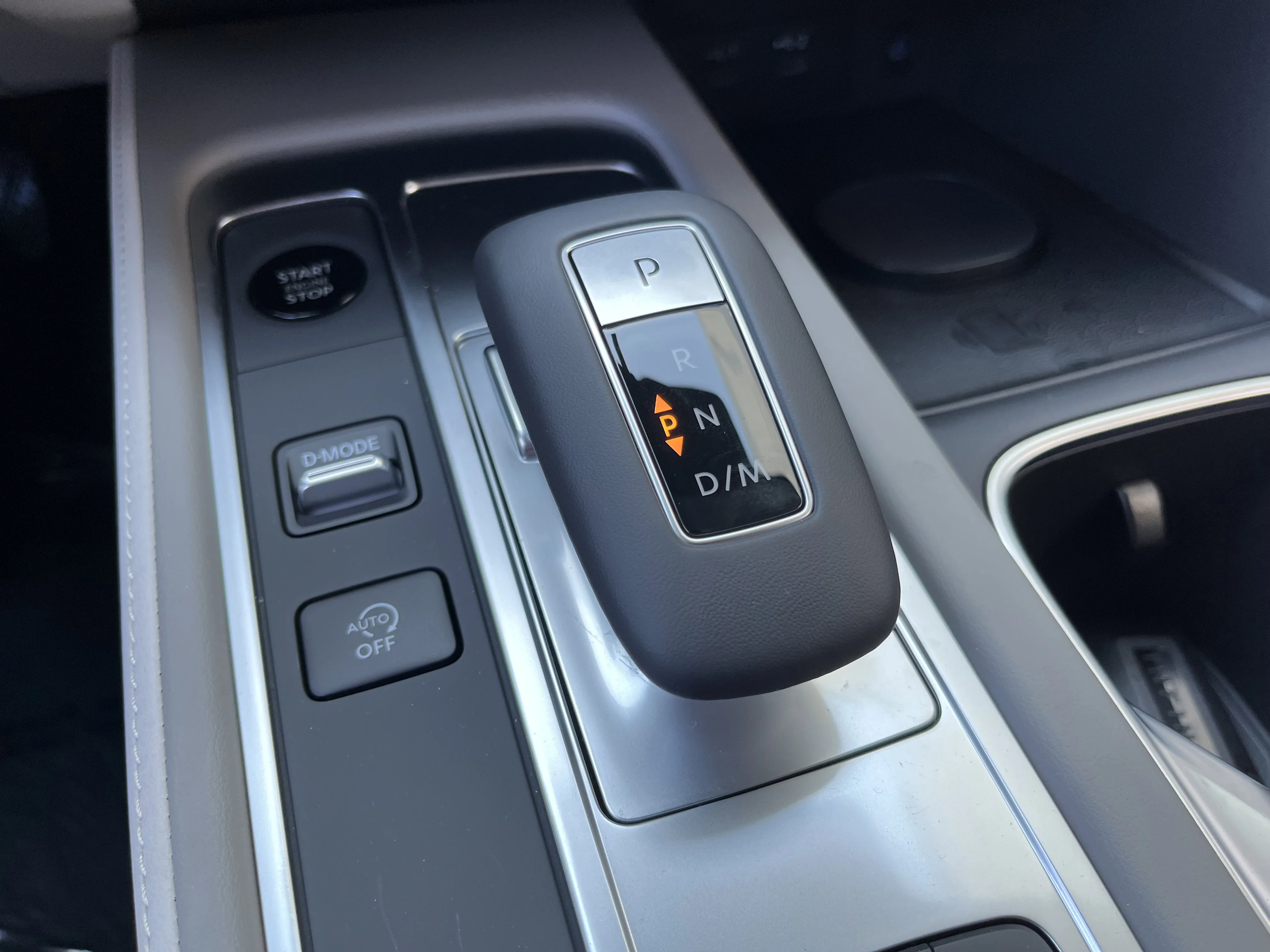 New 2027 Grand Blue INFINITI LUXE image 24