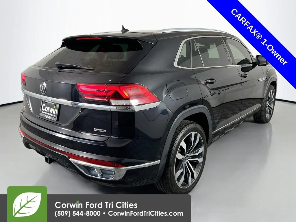 Used 2021 Deep Black Pearl Effect Volkswagen 3.6L V6 SEL Premium R-Line image 16