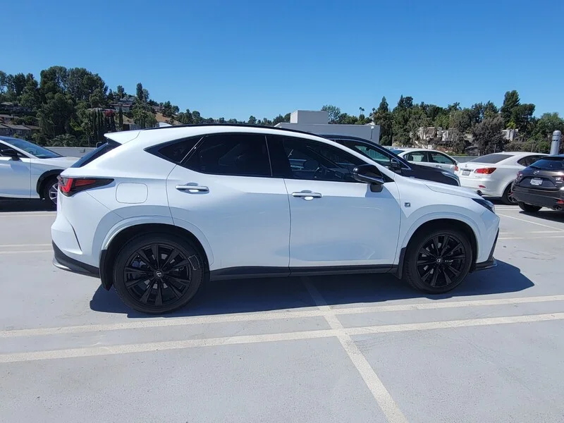 Used 2024 Eminent White Pearl LEXUS 450H+ F SPORT image 3