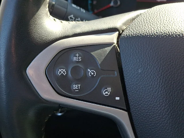 Used 2019 Red Chevrolet ZR2 image 21