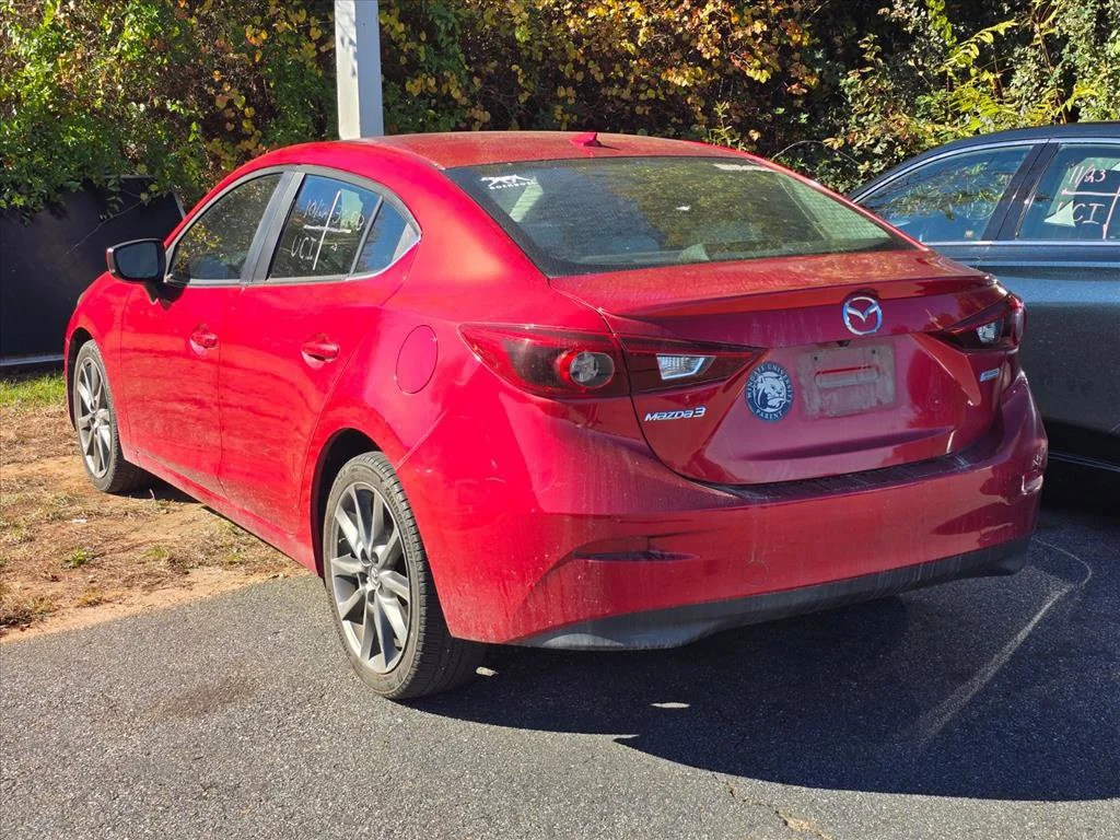 Used 2018 Red Mazda Grand Touring image 12