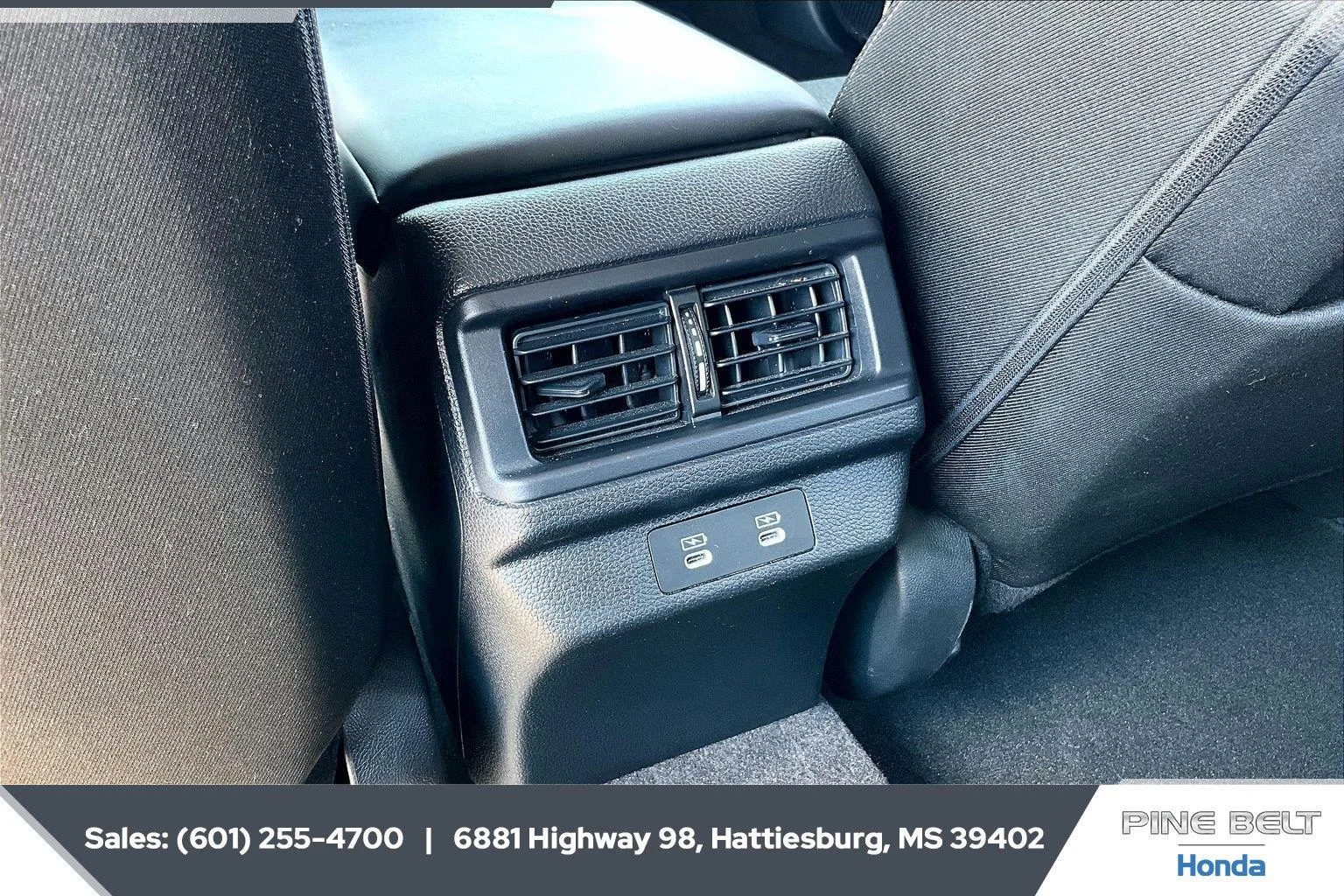 Used 2025 Crystal Black Pearl honda SE CVT image 24