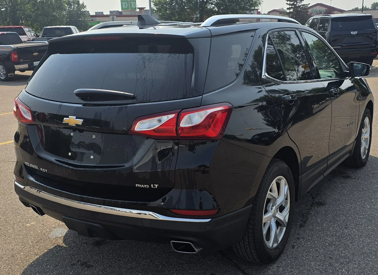 Used 2019 Black Chevrolet LT AWD image 5