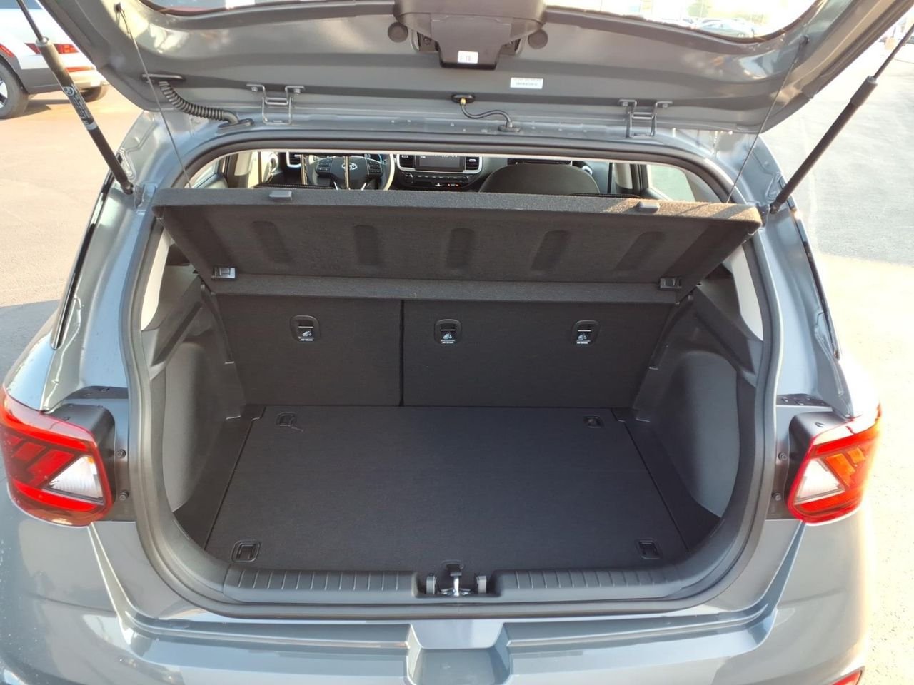 New 2026 Ecotronic Gray Metallic Hyundai SEL image 11