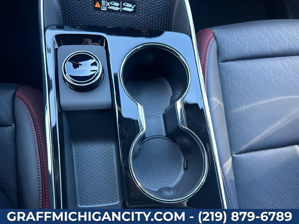 New 2027 Mosaic Black Metallic Chevrolet RS image 27