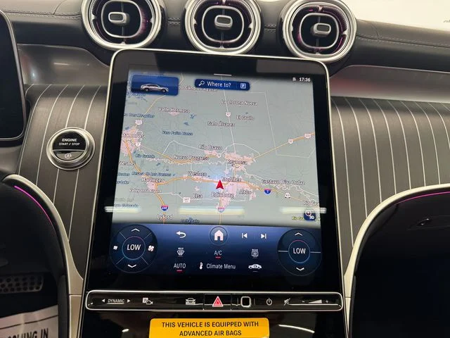 New 2027 Polar White Mercedes-Benz GLC 300 image 4