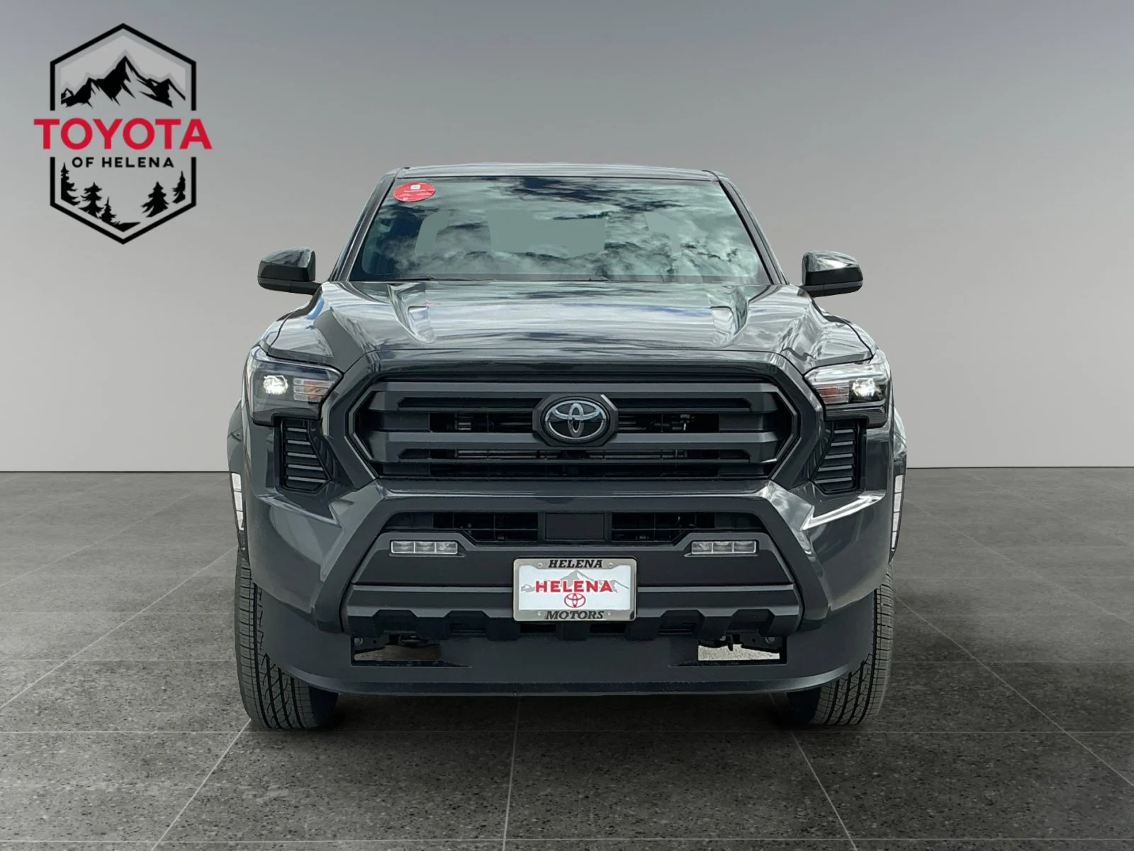 2026 Toyota Tacoma SR5 - Photo 8