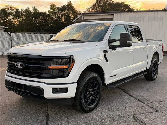 Used 2024 White Ford XLT image 5