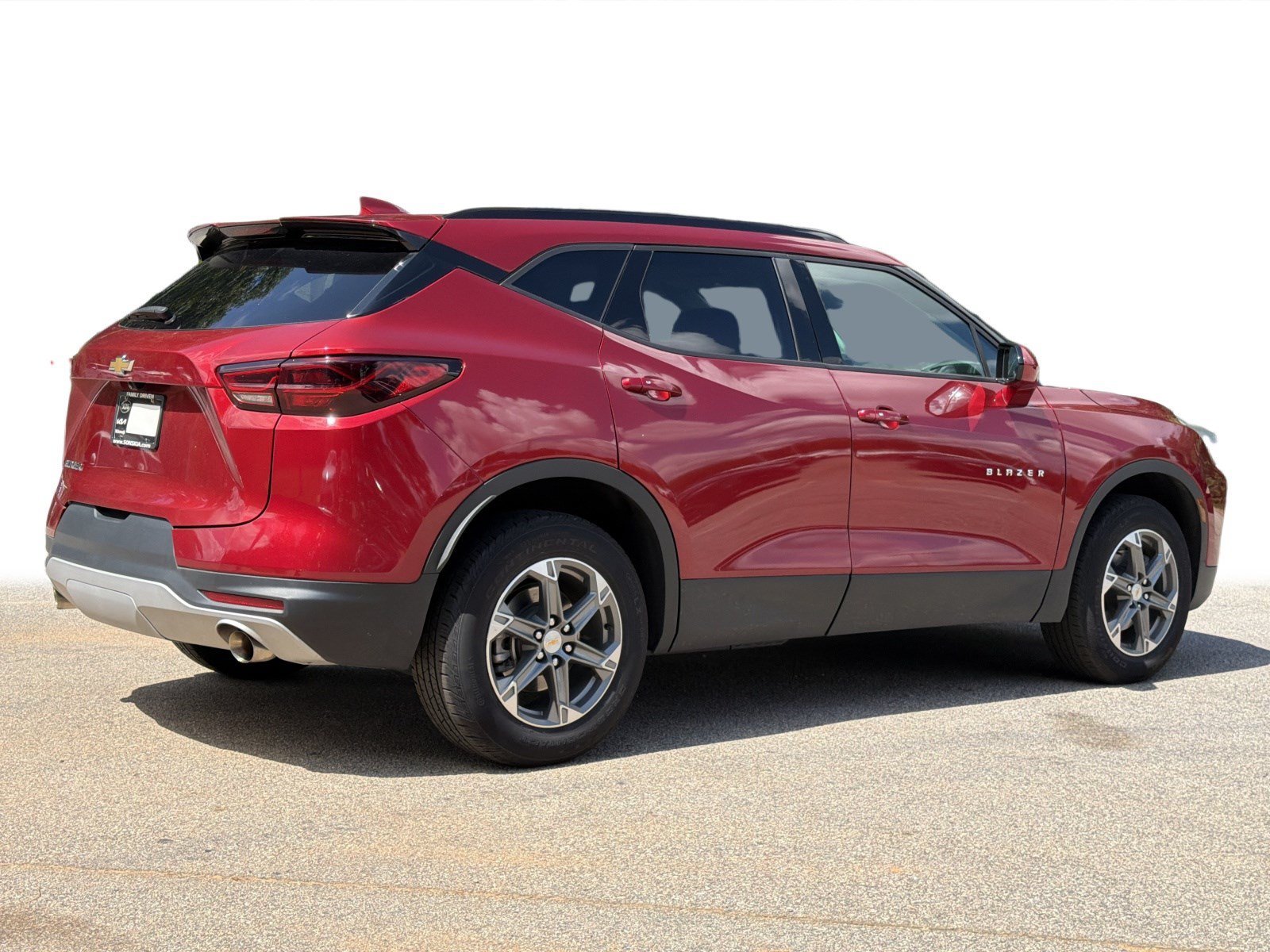 Used 2024 Radiant Red Tintcoat Chevrolet LT image 27