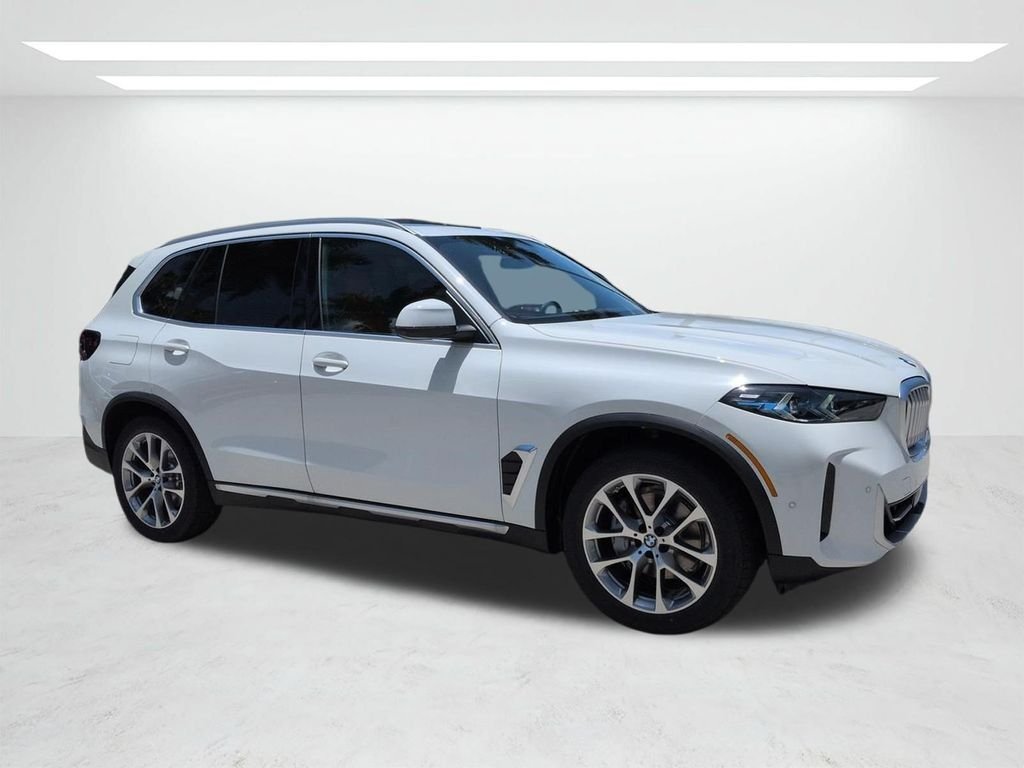 New 2026 Alpine White BMW xDrive40i image 2