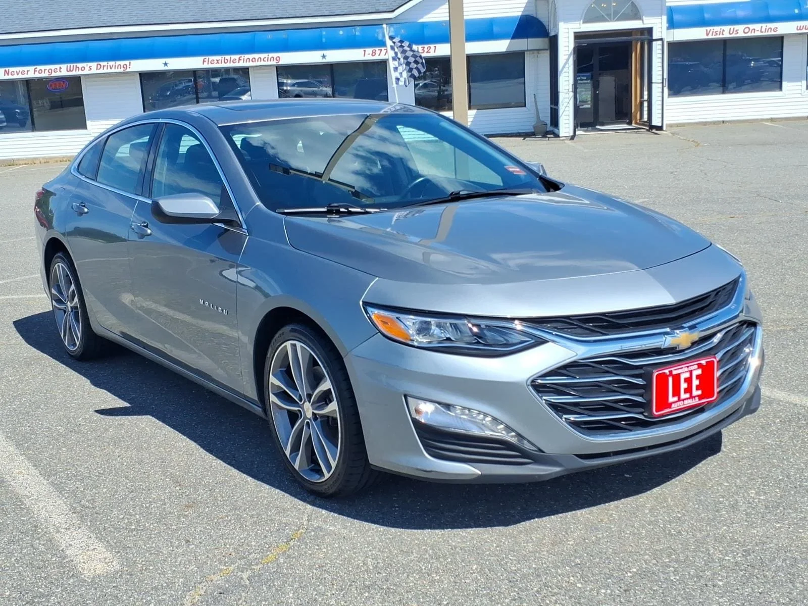 Used 2024 Sterling Gray Metallic Chevrolet LT image 3