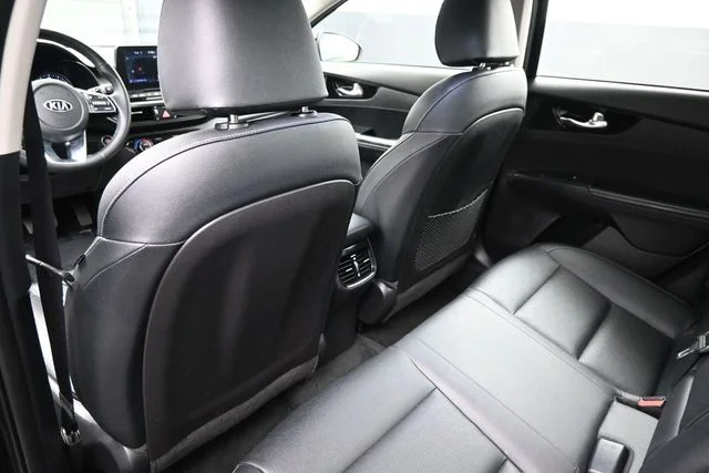 Used 2021 Black Kia EX image 15