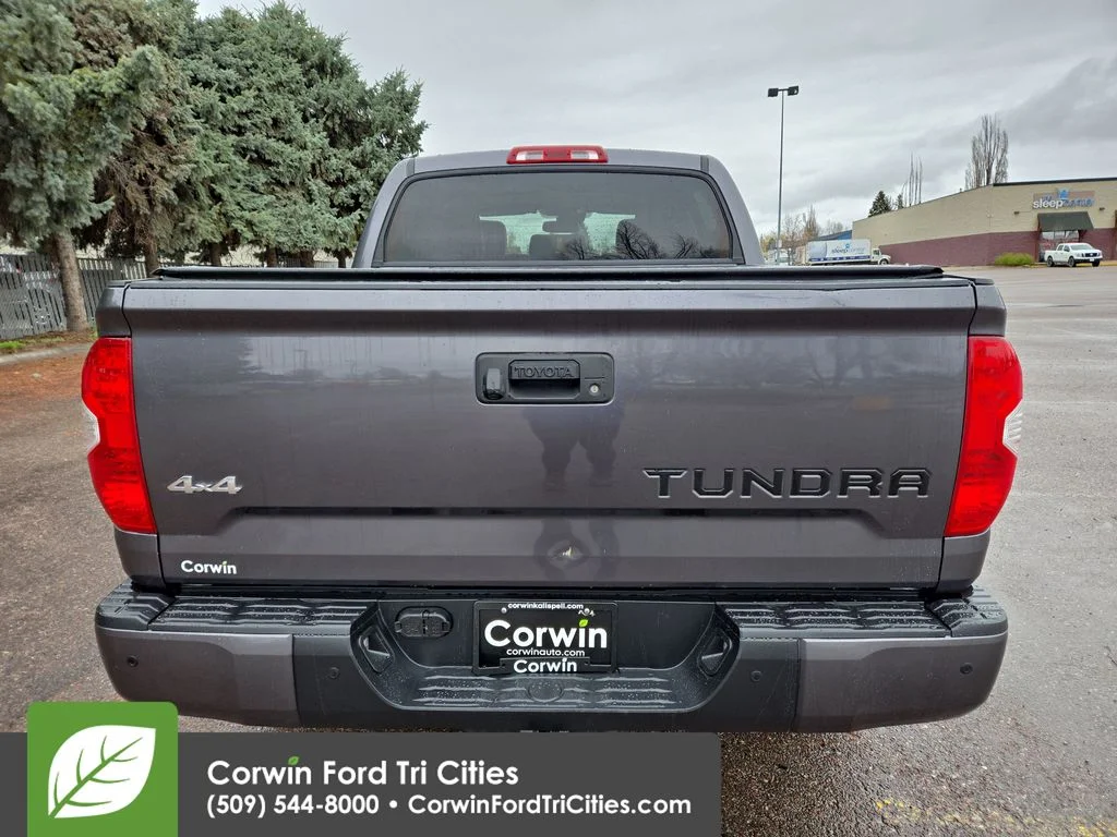 Used 2018 Magnetic Gray Metallic Toyota Platinum image 12