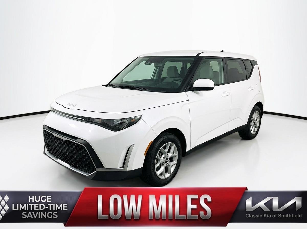 2025 Kia Soul 2.0L LX IVT's photo