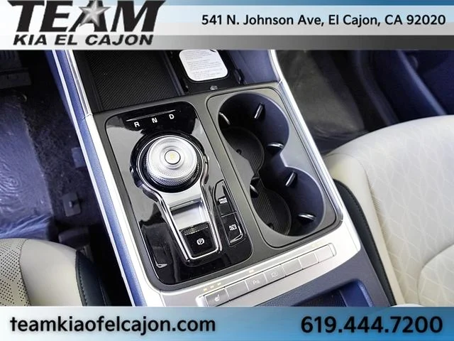 New 2026 White Kia EX image 38