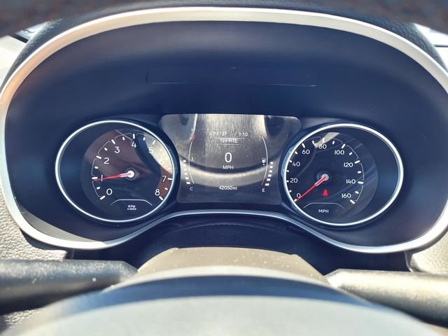 Used 2021 Gray Jeep Latitude image 21