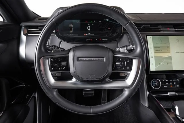 Used 2023 Eiger Gray Metallic Land Rover SE image 38