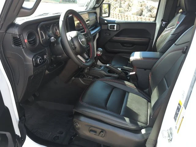 Used 2024 White Jeep Rubicon image 16