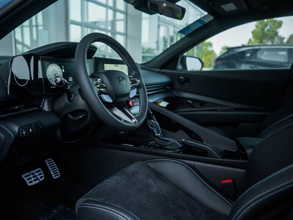 New 2026 Abyss Black Hyundai DCT FWD image 16