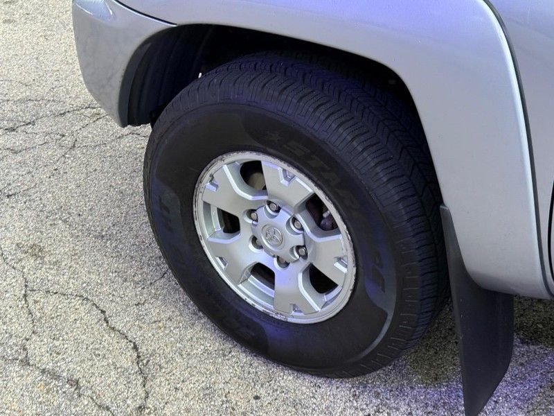 Used 2015 Silver Sky Metallic Toyota Base image 10