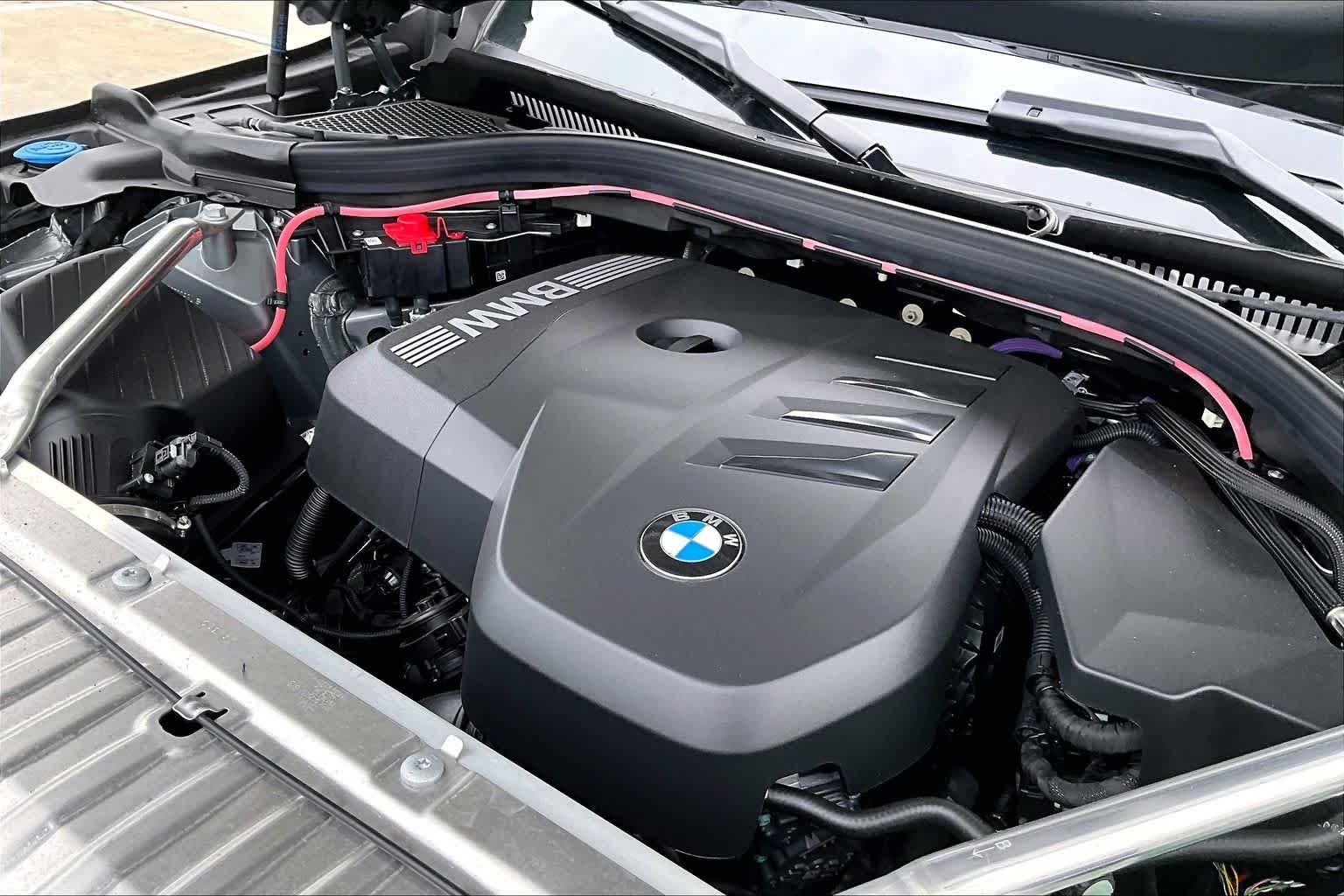 Used 2026 Skyscraper Grey Metallic BMW 30 xDrive image 32