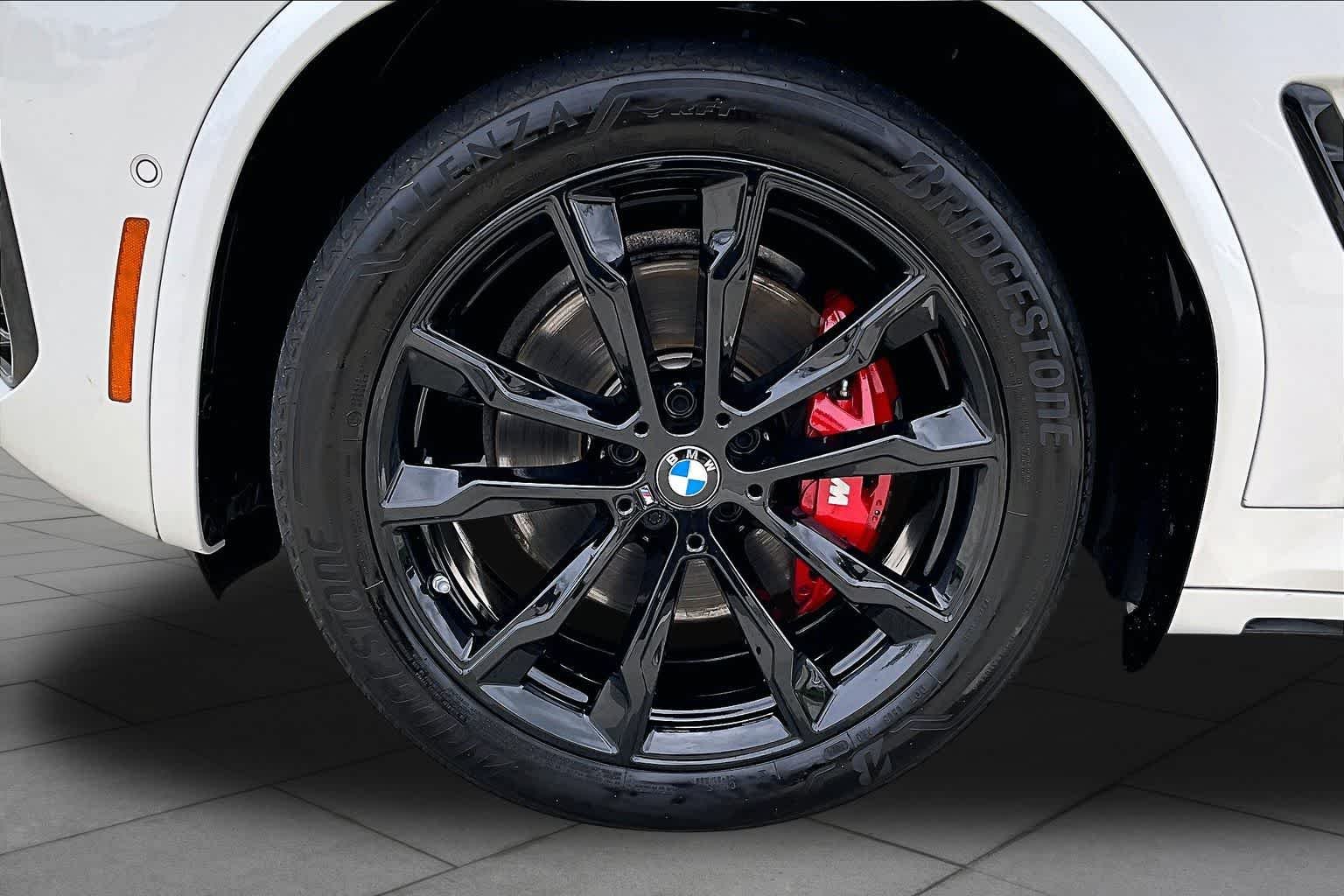 Used 2024 Mineral White Metallic BMW M40i image 10