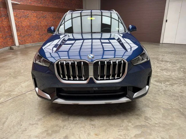 2025 BMW X1 28i - Photo 8