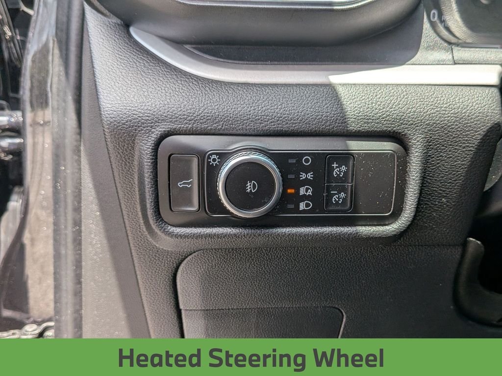 Used 2023 Black Ford XLT image 21