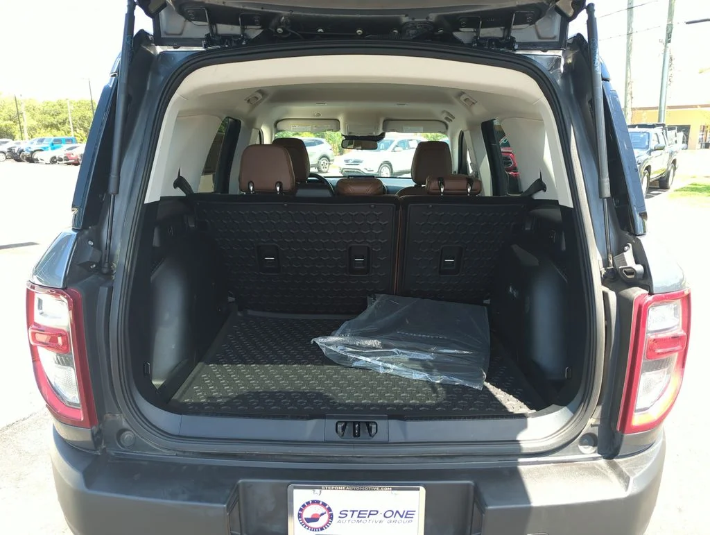 Used 2021 Gray Ford Outer Banks image 29