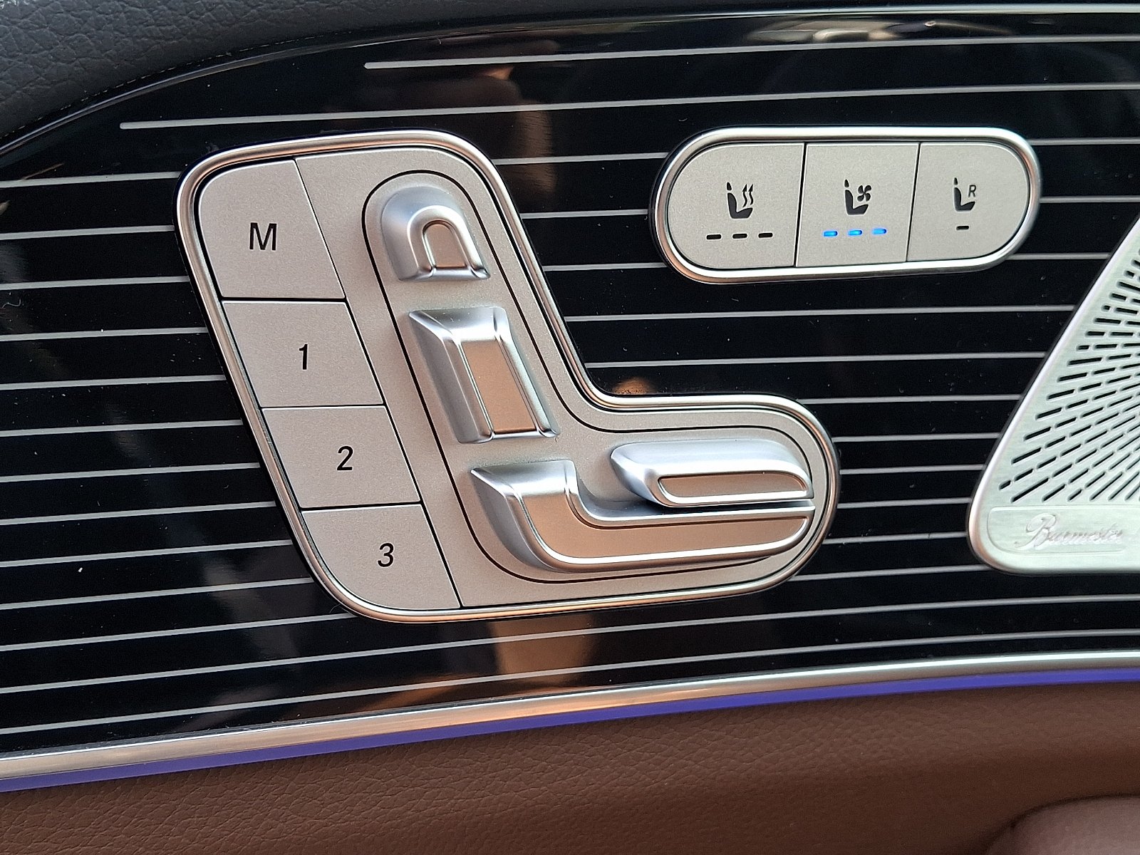 New 2026 Obsidian Black Metallic Mercedes-Benz GLE 450 image 15