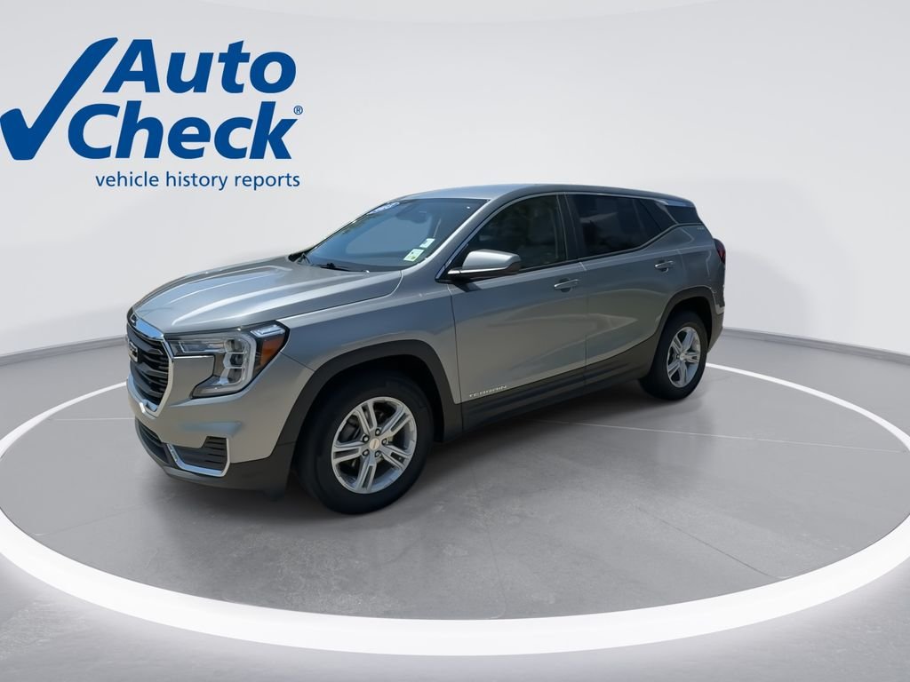 Used 2023 Sterling Metallic GMC SLE image 4