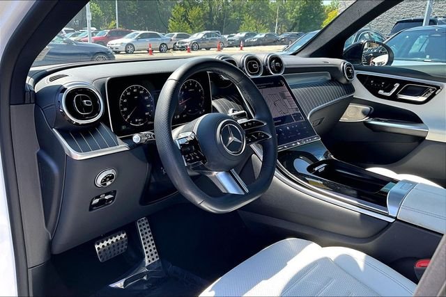 Certified Used 2024 White Mercedes-Benz GLC 300 image 14
