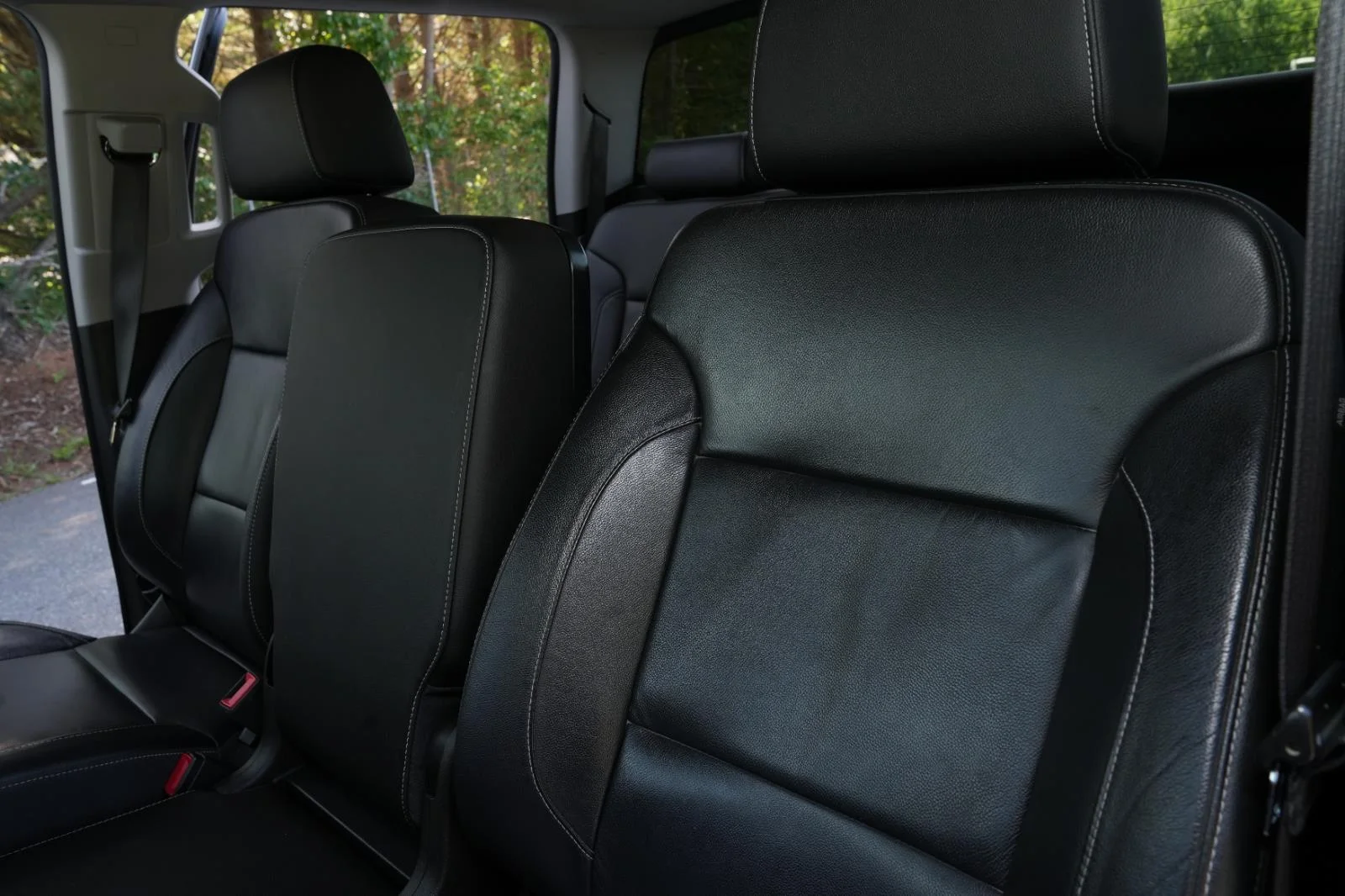 Used 2018 WHITE FROST TRICOAT GMC SLT image 20