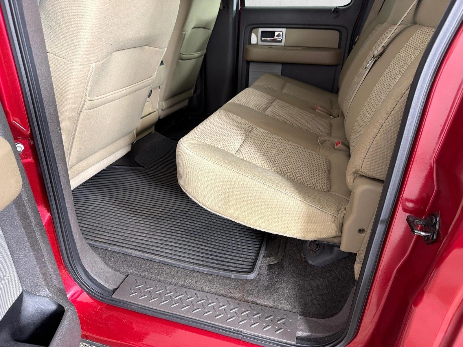 Used 2010 Red Candy Metallic Ford XLT image 20