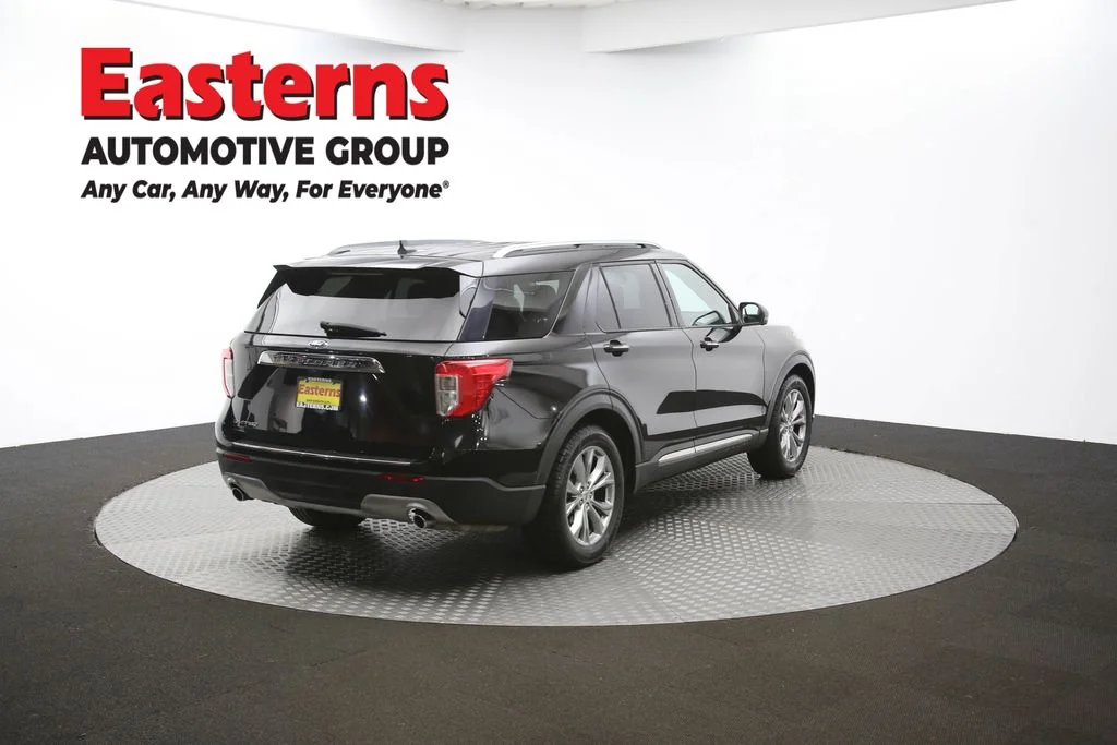 Used 2023 Black Ford Limited image 39