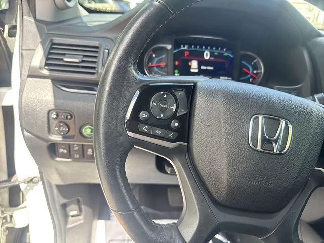 Used 2021  Honda Elite image 19