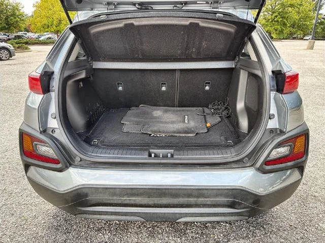 Used 2020 Silver Hyundai SEL Plus image 23