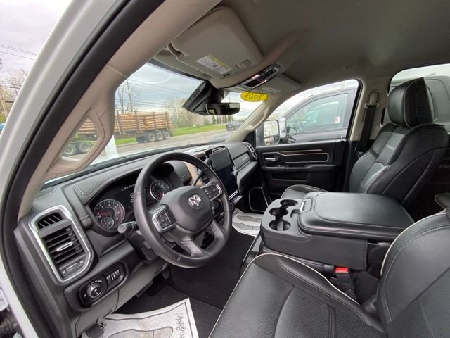 Used 2024 White Ram Laramie image 12