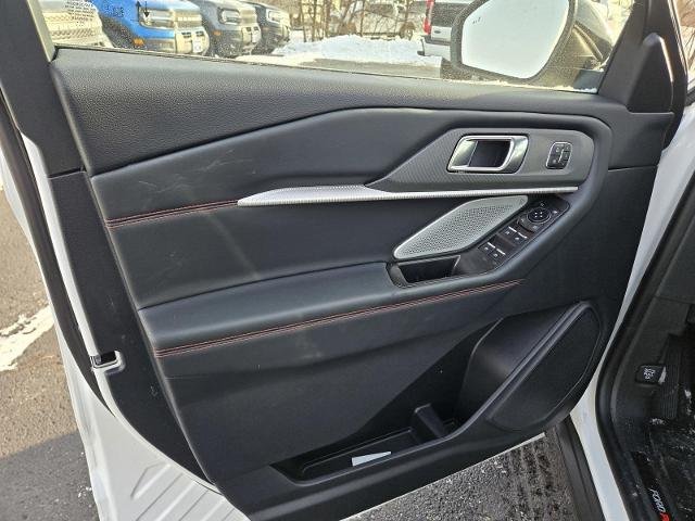 New 2026 Star White Metallic Tri-Coat Ford ST image 64
