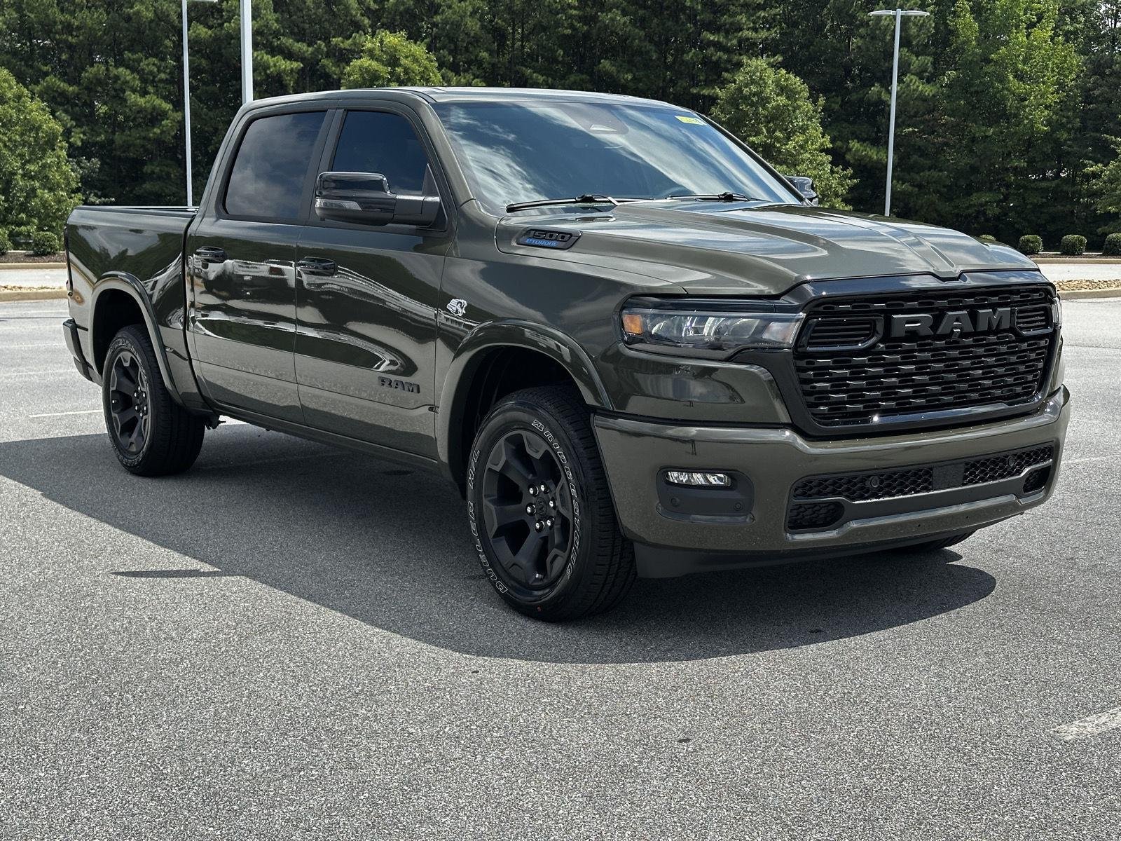 New 2026 Tank RAM Big Horn image 2