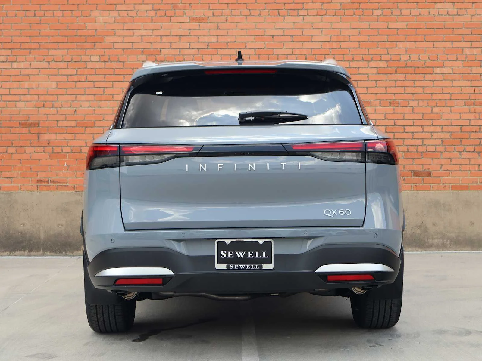 New 2027 HARBOR GRAY INFINITI Luxe FWD image 6