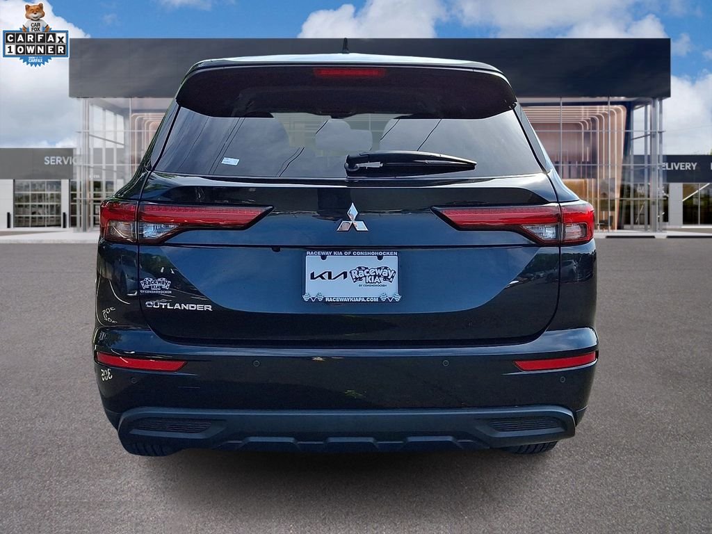 Used 2022 Black Mitsubishi ES image 5