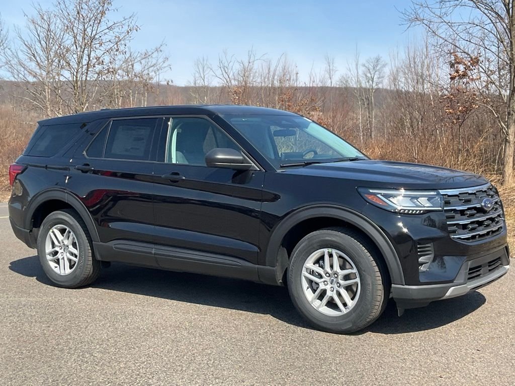 2026 Ford Explorer Active 4WD's photo