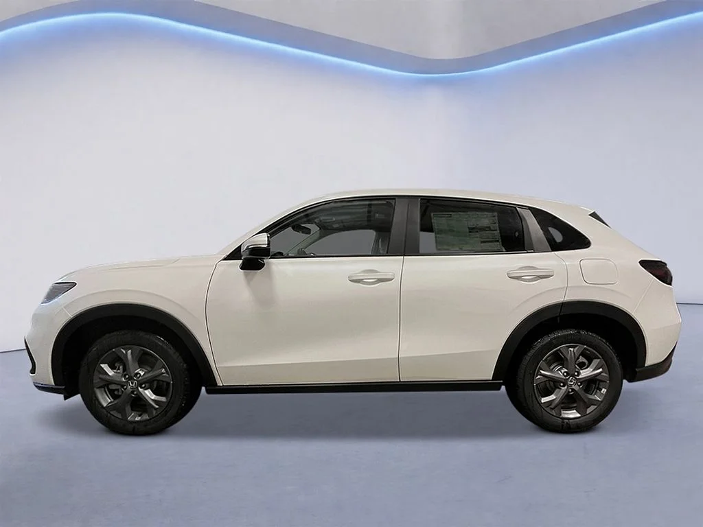 New 2027 Platinum White Pearl Honda LX image 2
