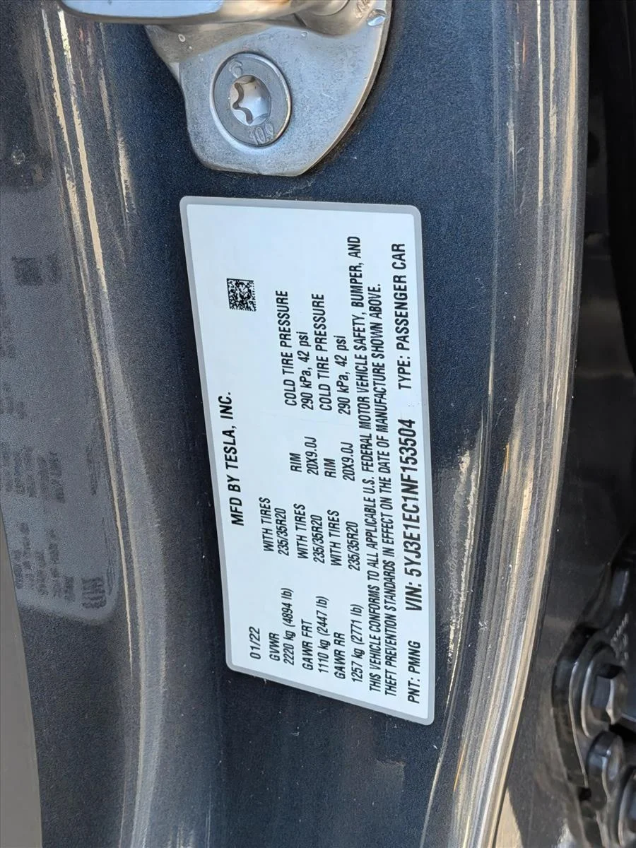 Used 2022 Silver/Gray Tesla Performance image 23