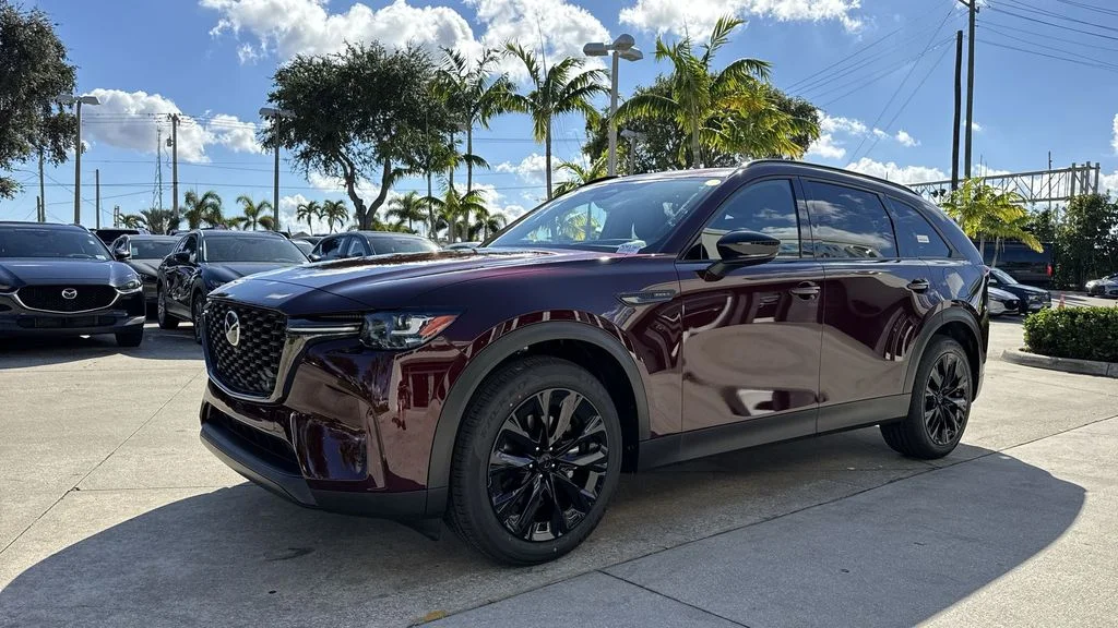 2026 Mazda CX-90 Premium Package - Photo 28
