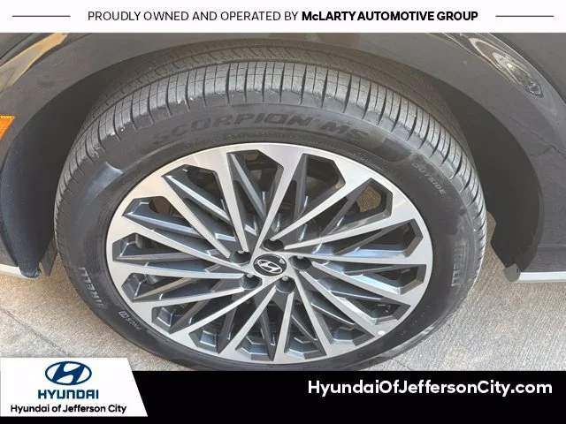 Used 2026 Black Hyundai Calligraphy image 10