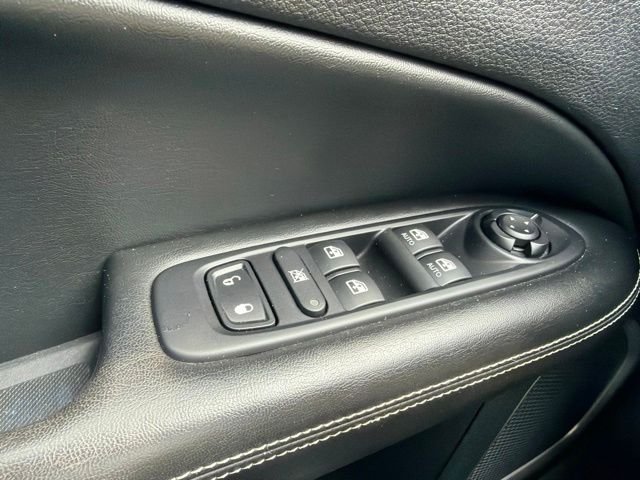 Used 2021 Jazz Blue Pearlcoat Jeep 80th Special Edition image 27
