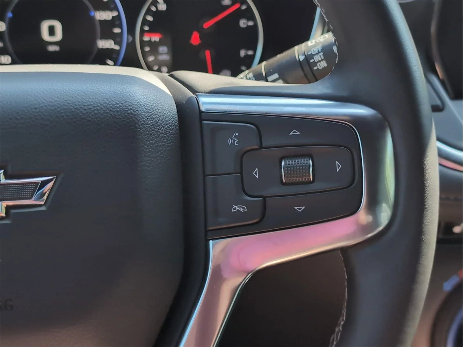 Used 2024 Sterling Gray Metallic Chevrolet RS image 24