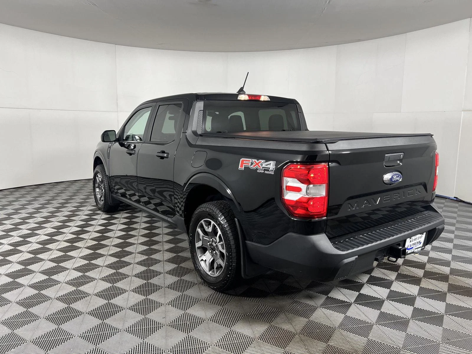 Used 2024 Shadow Black Ford  image 6